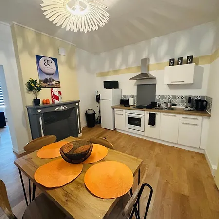 City Center Centre Ville, Wifi, 4 Personnes Max Apartman
